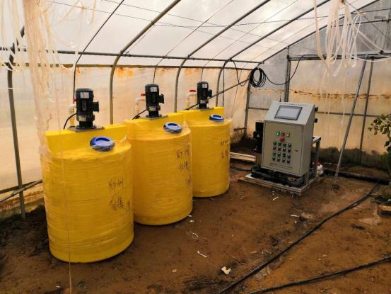 智能水肥一体化设备，跟传统灌溉和施肥有什么区别？
